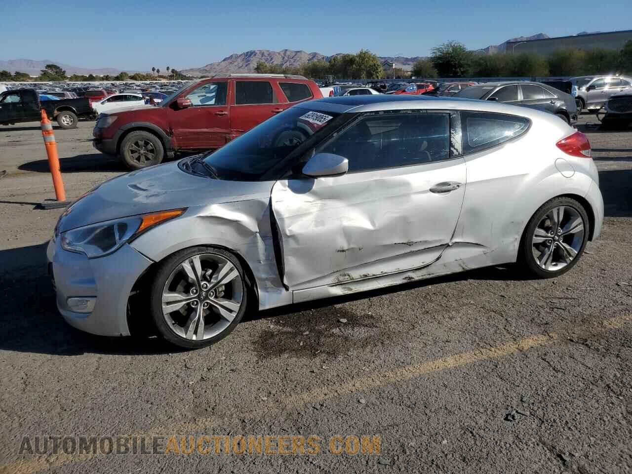 KMHTC6AD2CU057186 HYUNDAI VELOSTER 2012