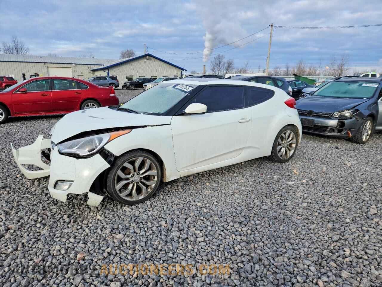 KMHTC6AD2CU064493 HYUNDAI VELOSTER 2012