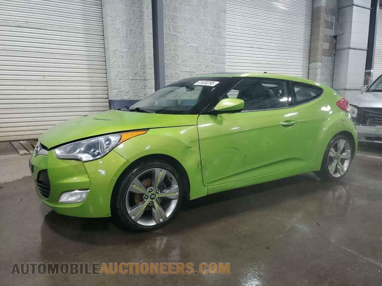 KMHTC6AD3CU022365 HYUNDAI VELOSTER 2012