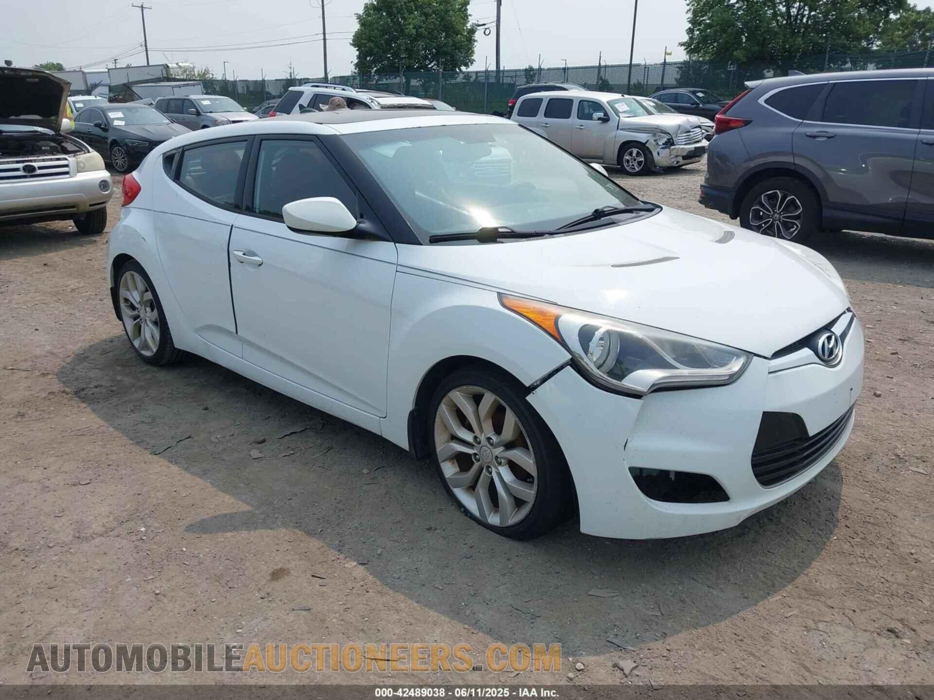 KMHTC6AD3CU051395 HYUNDAI VELOSTER 2012