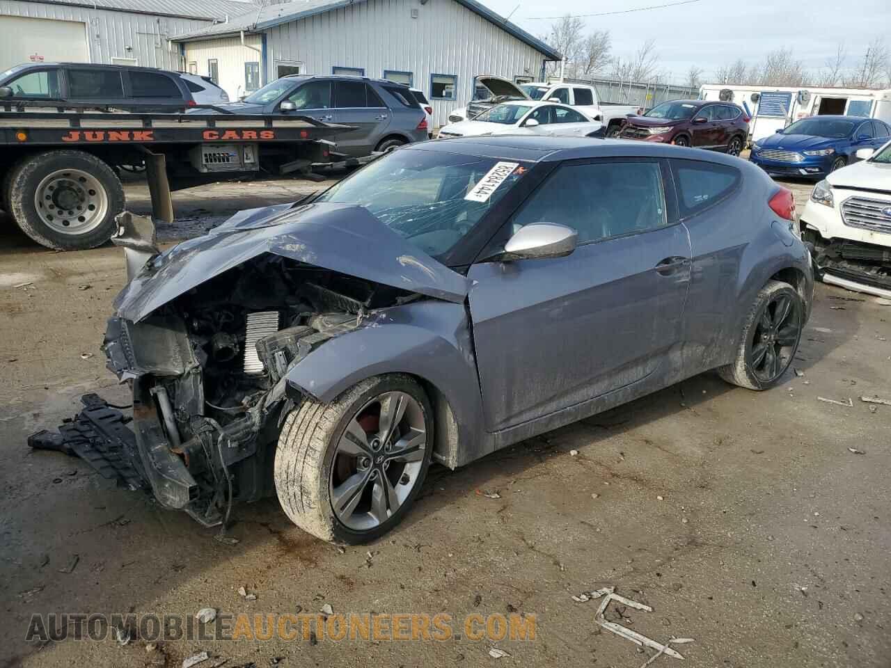 KMHTC6AD3CU061313 HYUNDAI VELOSTER 2012