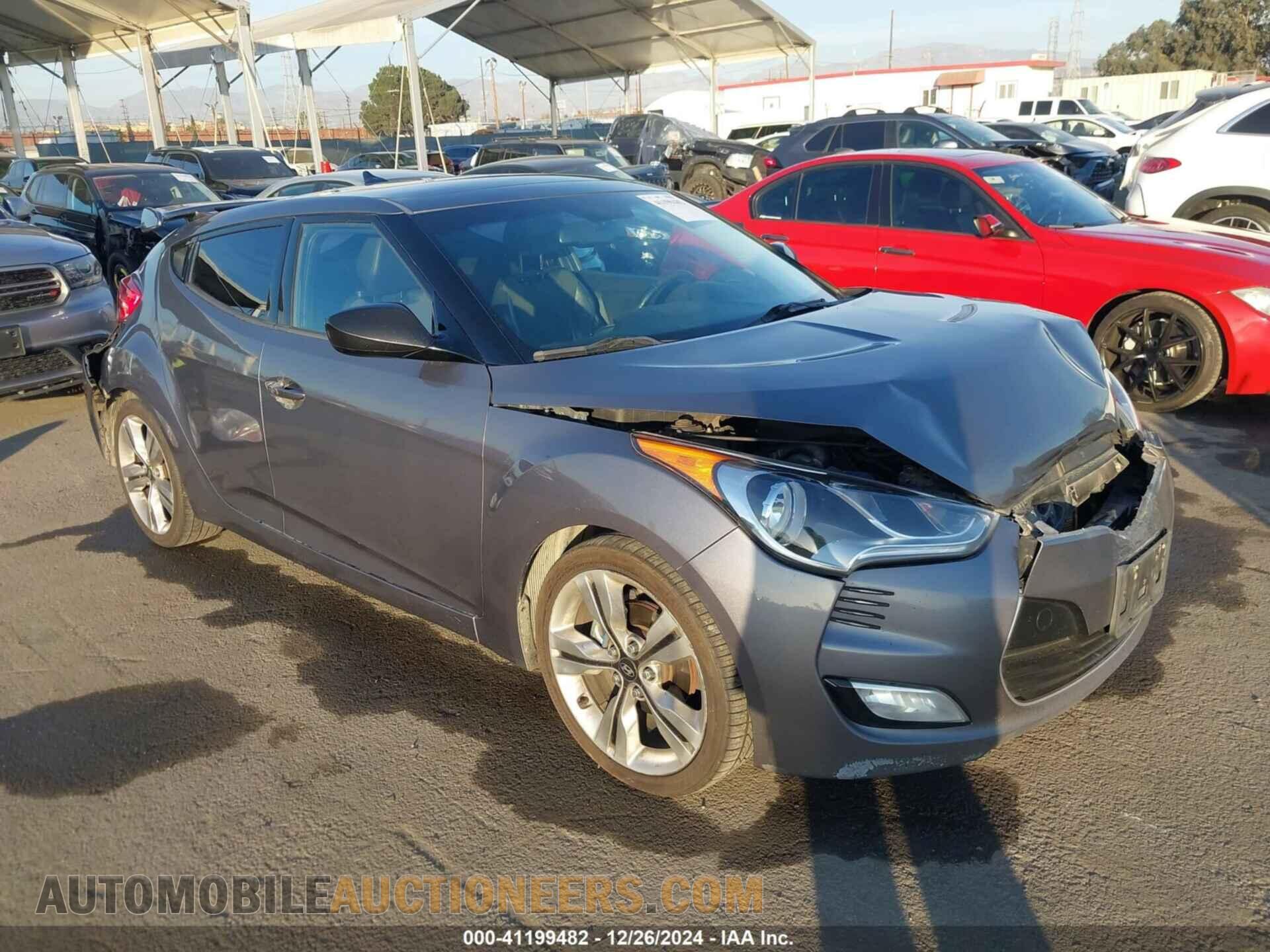 KMHTC6AD4CU024609 HYUNDAI VELOSTER 2012