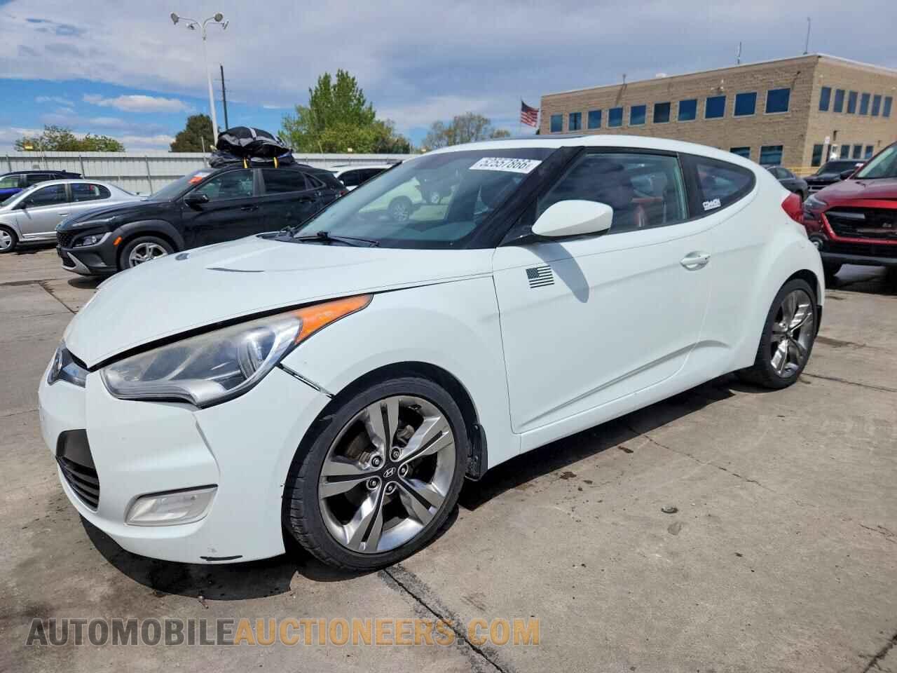 KMHTC6AD4CU028143 HYUNDAI VELOSTER 2012