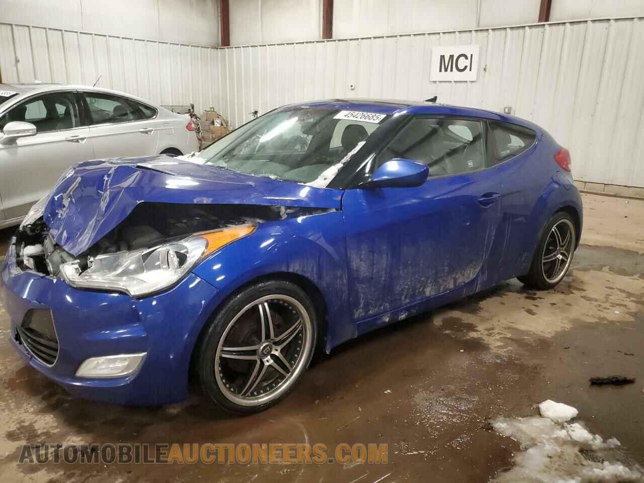 KMHTC6AD4CU046982 HYUNDAI VELOSTER 2012