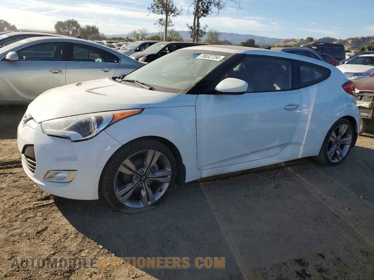 KMHTC6AD5CU054055 HYUNDAI VELOSTER 2012
