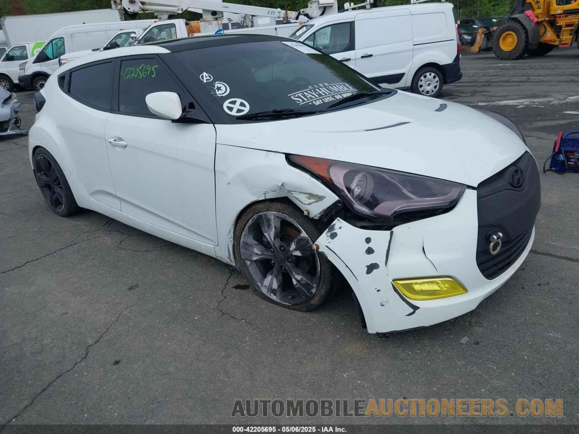 KMHTC6AD6CU021176 HYUNDAI VELOSTER 2012