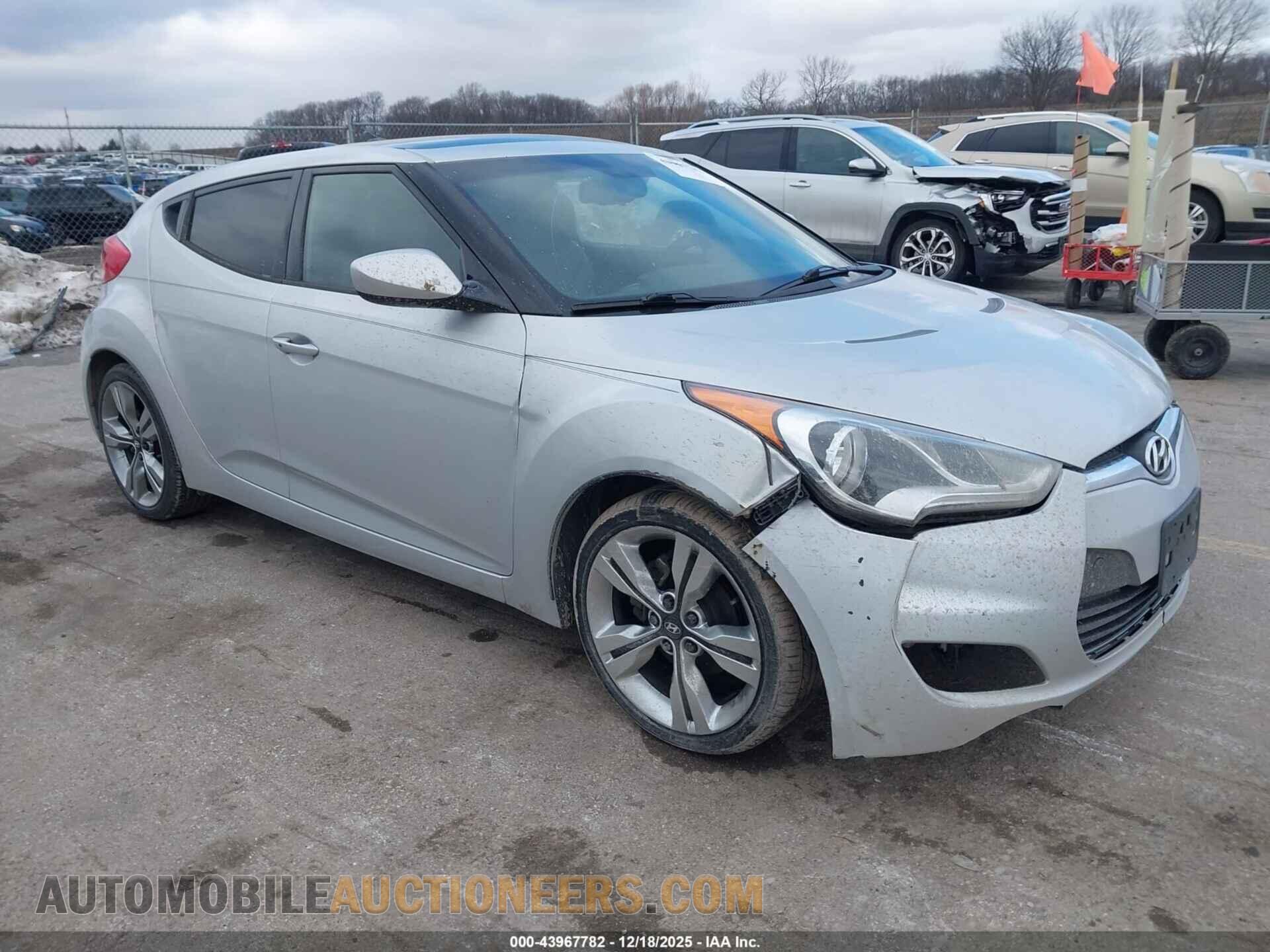 KMHTC6AD8CU072811 HYUNDAI VELOSTER 2012