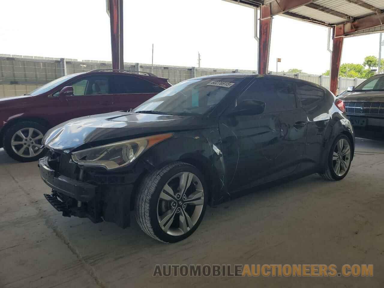 KMHTC6AD8DU163465 HYUNDAI VELOSTER 2013