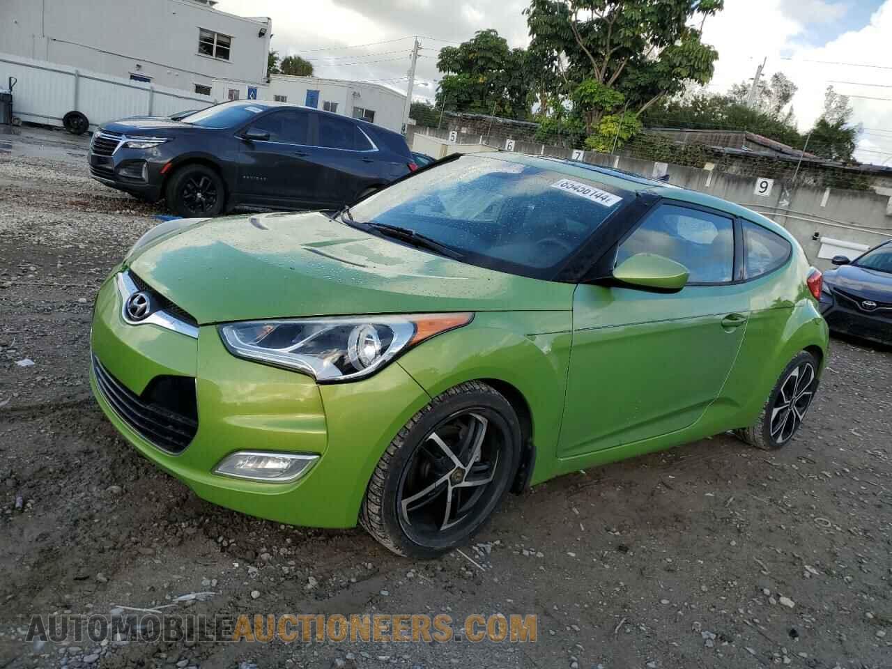 KMHTC6AD9CU047643 HYUNDAI VELOSTER 2012