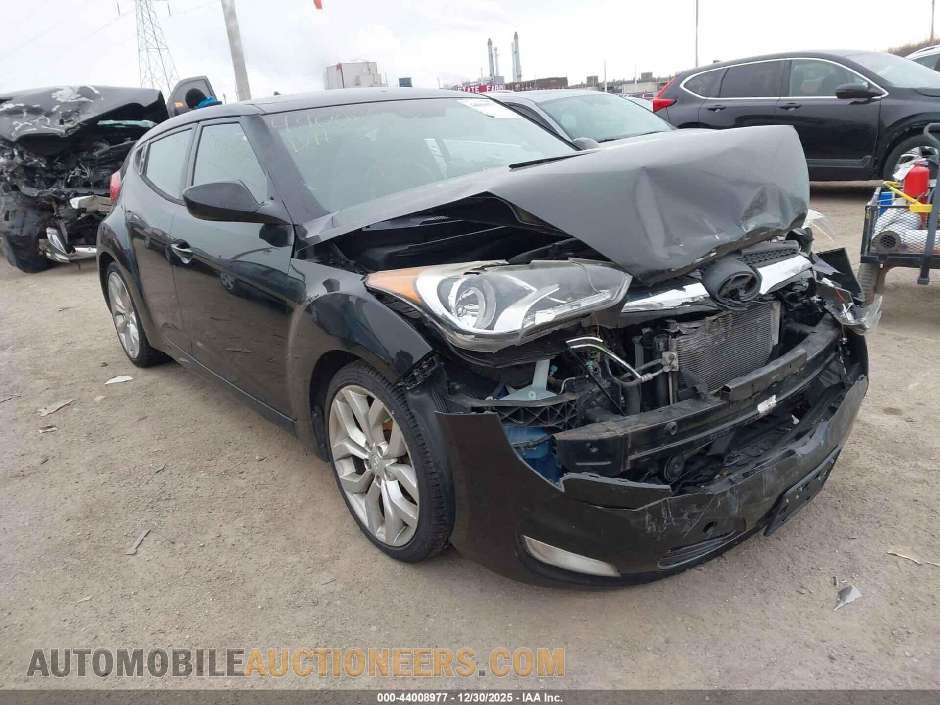 KMHTC6AD9DU123721 HYUNDAI VELOSTER 2013