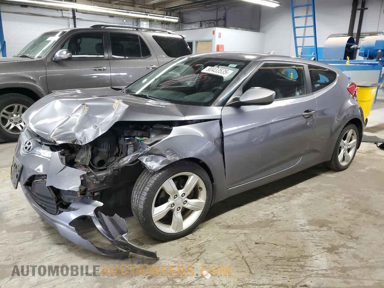 KMHTC6ADXCU042497 HYUNDAI VELOSTER 2012