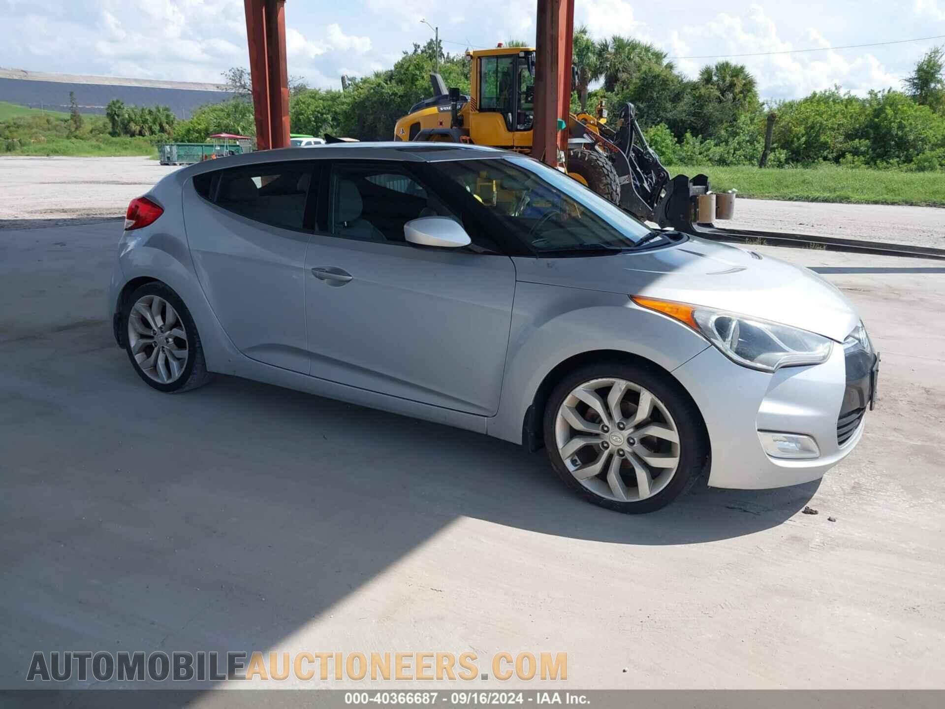 KMHTC6ADXCU056898 HYUNDAI VELOSTER 2012