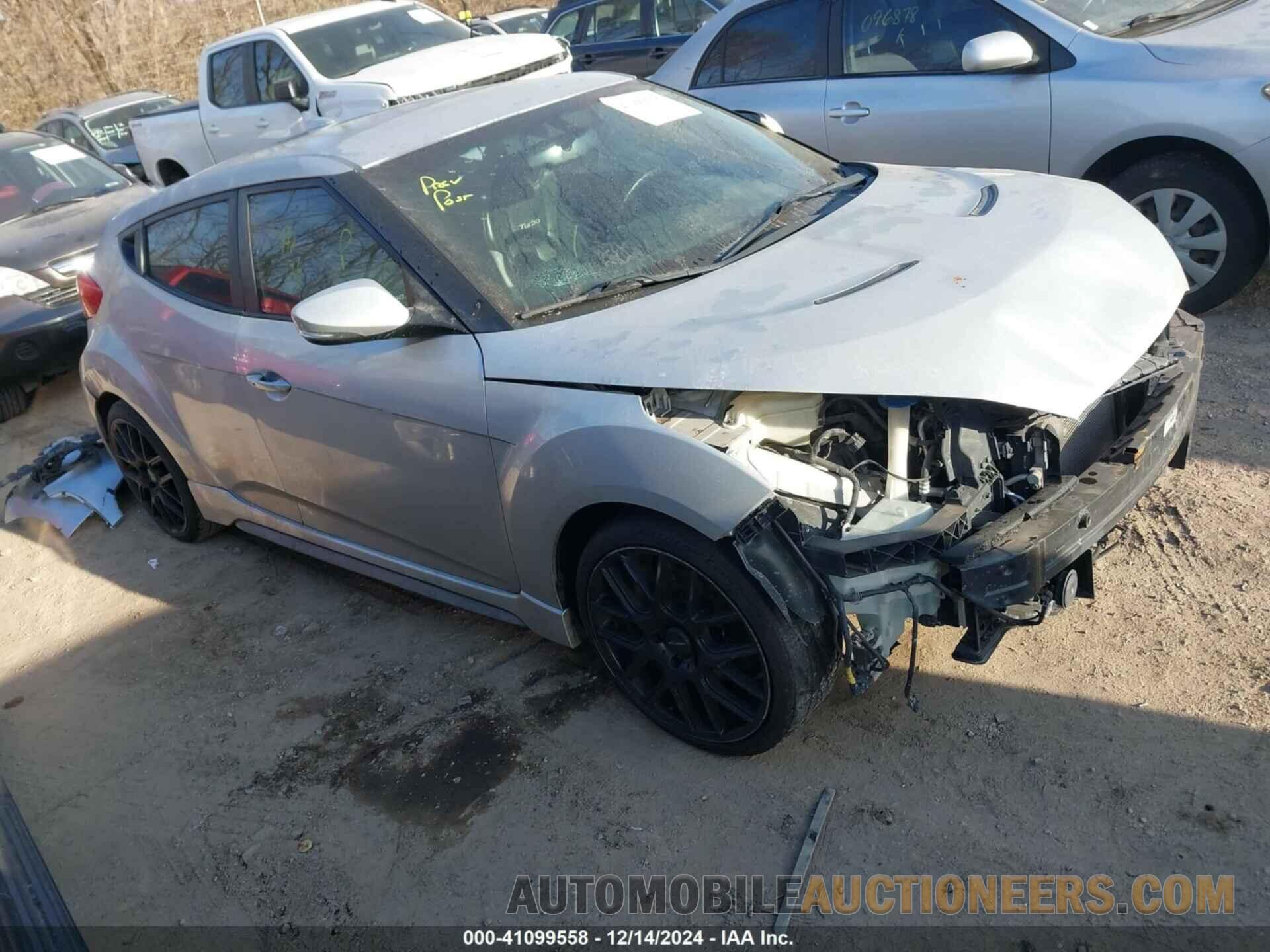 KMHTC6AE3DU156710 HYUNDAI VELOSTER 2013
