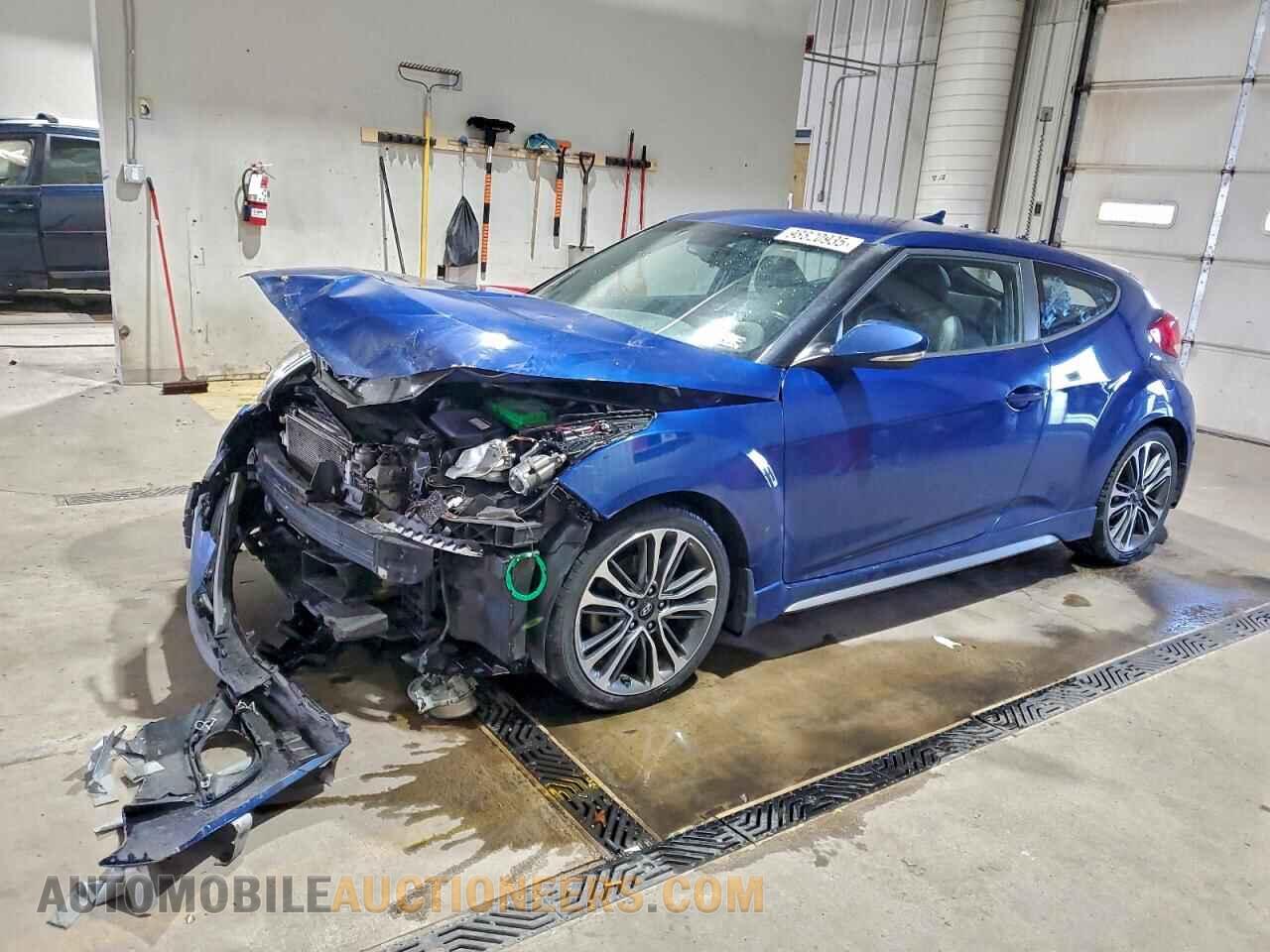KMHTC6AE8GU292013 HYUNDAI VELOSTER 2016
