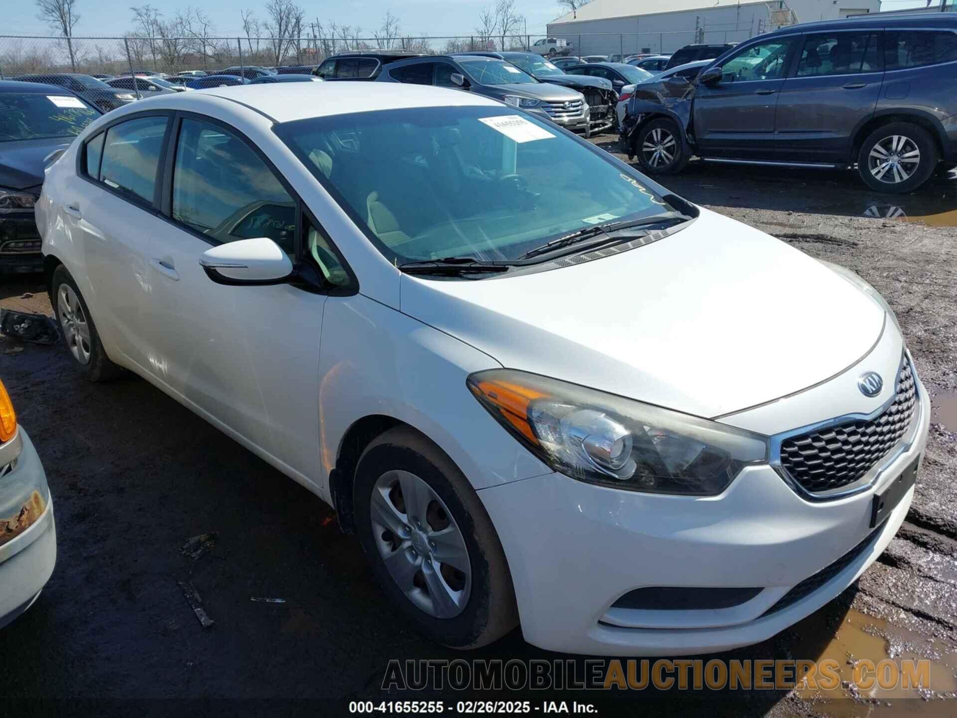 KNAFX4A61G5497988 KIA FORTE 2016