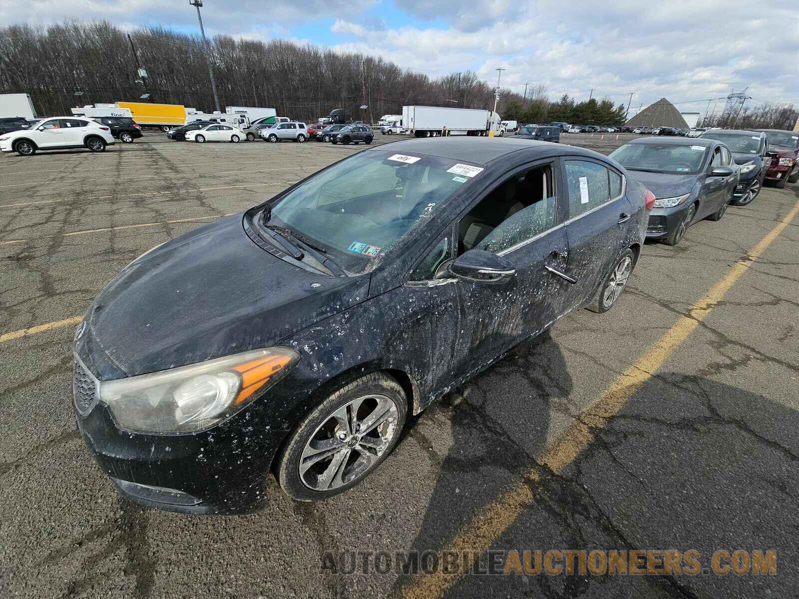 KNAFX4A8XF5263509 Kia Forte EX 2015