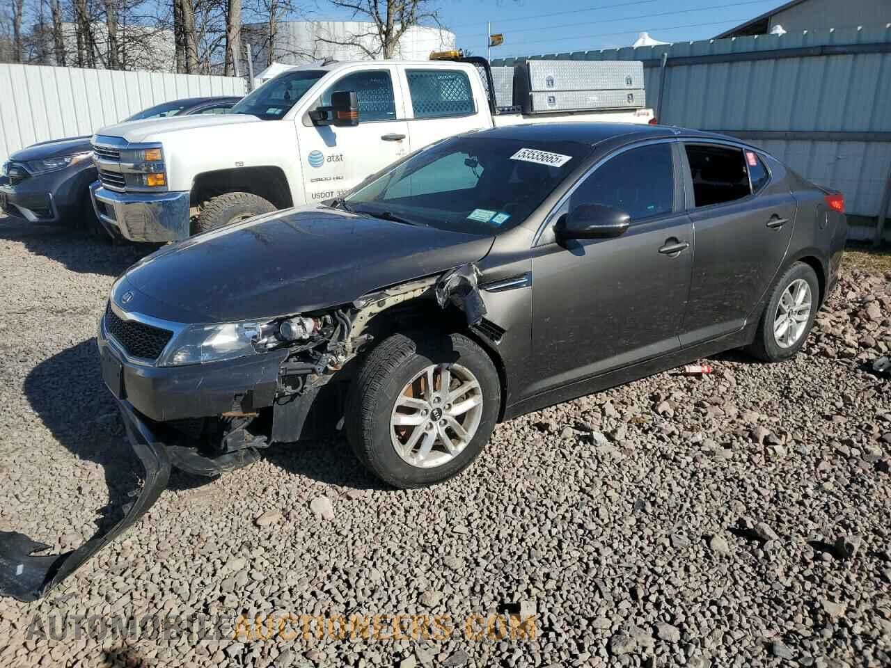 KNAGM4A75B5073731 KIA OPTIMA 2011