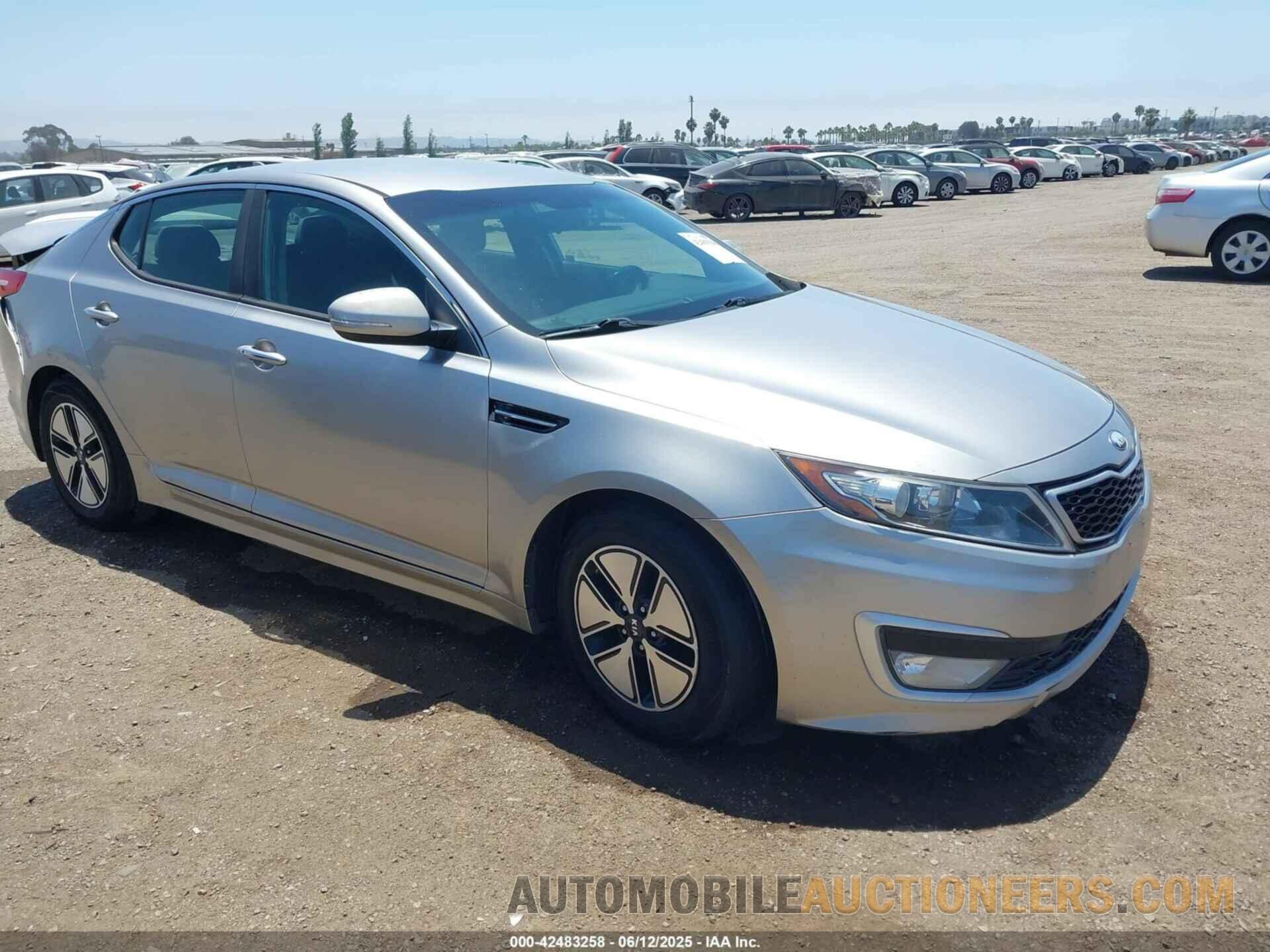 KNAGM4AD9C5026726 KIA OPTIMA HYBRID 2012