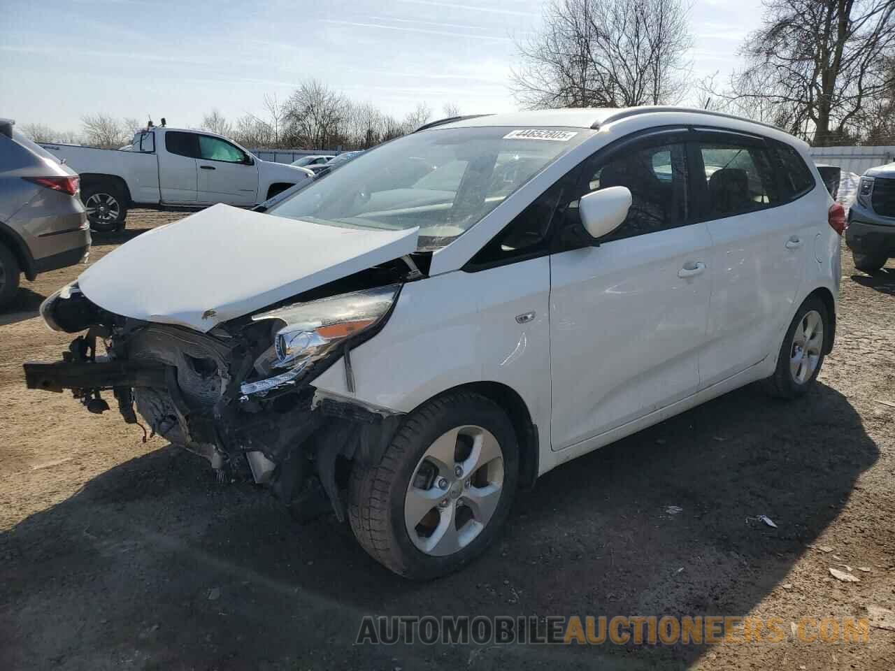 KNAHT8A37E7023935 KIA RONDO 2014