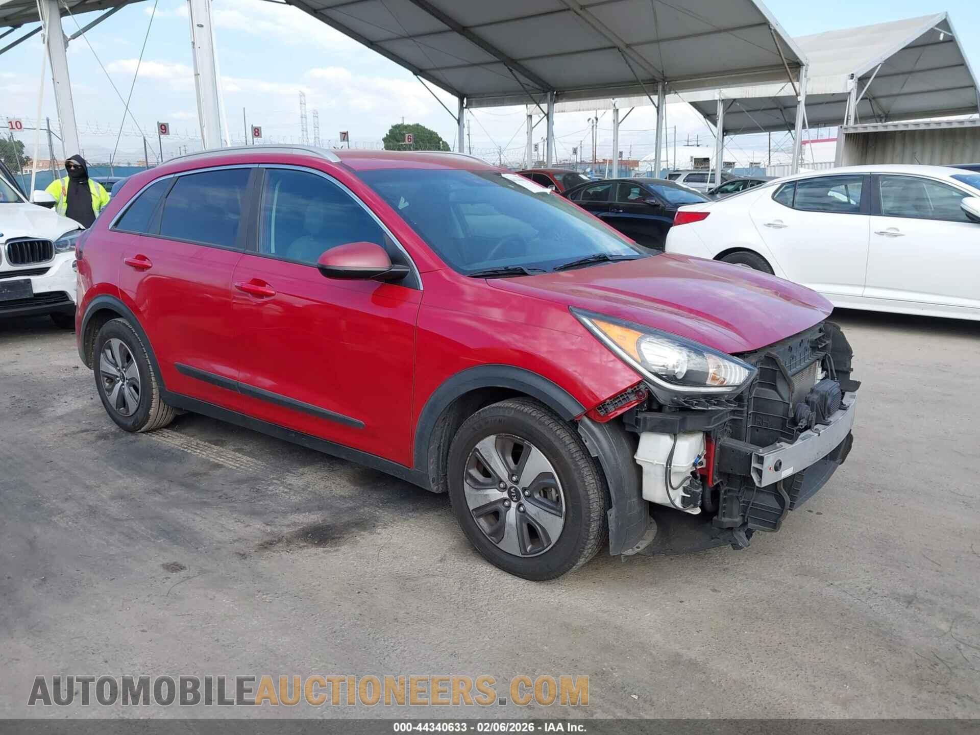 KNDCB3LC7H5073783 KIA NIRO 2017