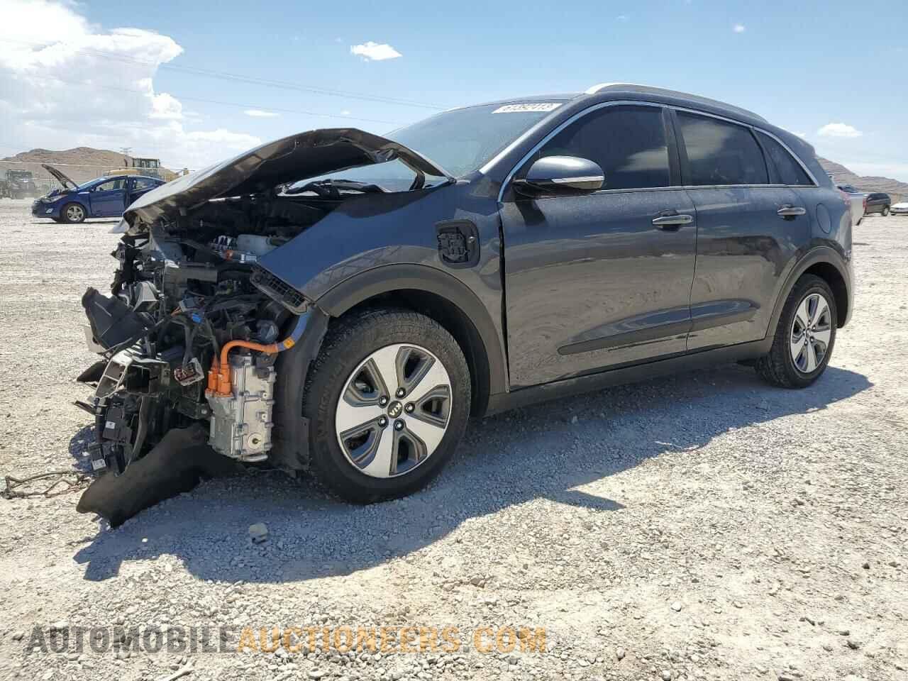 KNDCD3LD1J5213609 KIA NIRO 2018