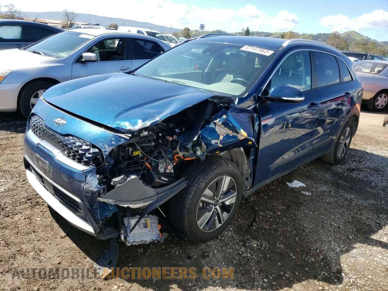 KNDCD3LD3L5388401 KIA NIRO 2020