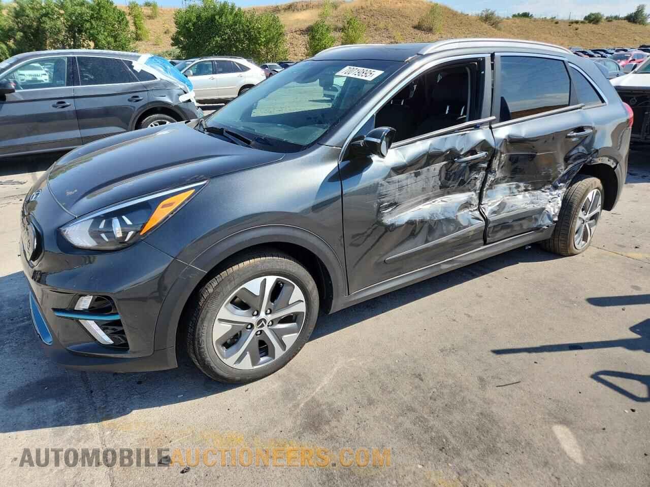 KNDCE3LG7L5073737 KIA NIRO 2020