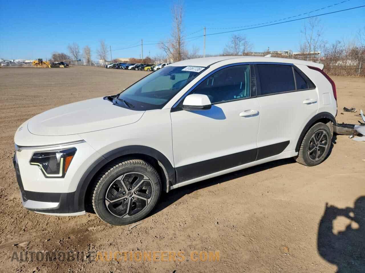 KNDCP3LE2S5277708 KIA NIRO 2025