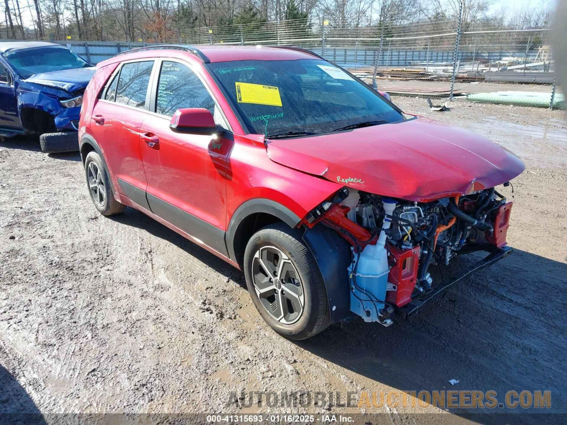KNDCR3LE4R5156800 KIA NIRO 2024