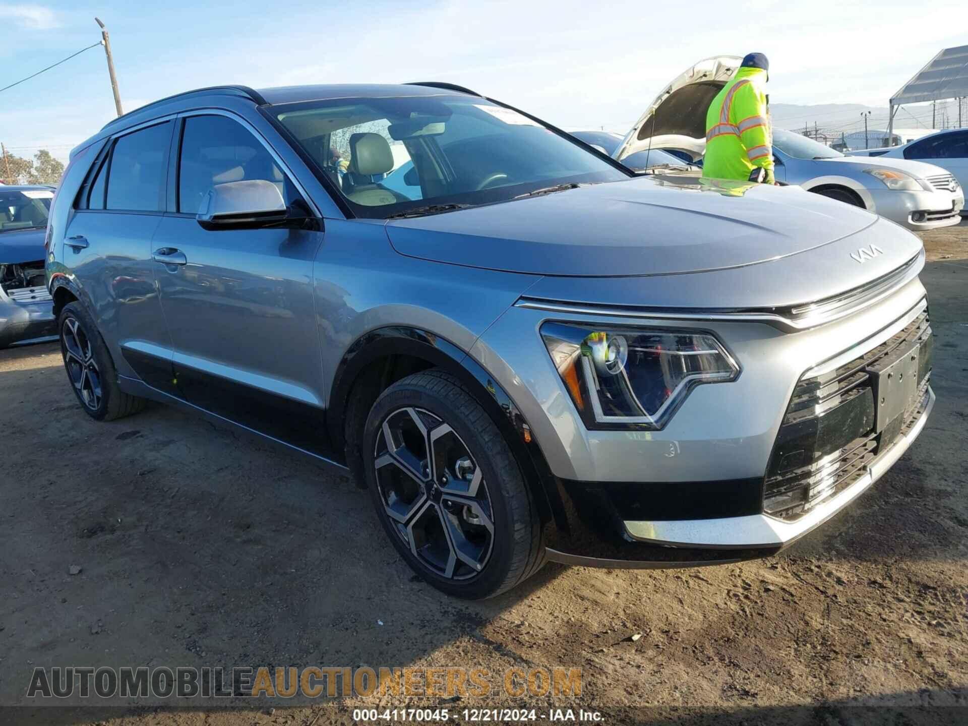 KNDCR3LE5P5073714 KIA NIRO 2023