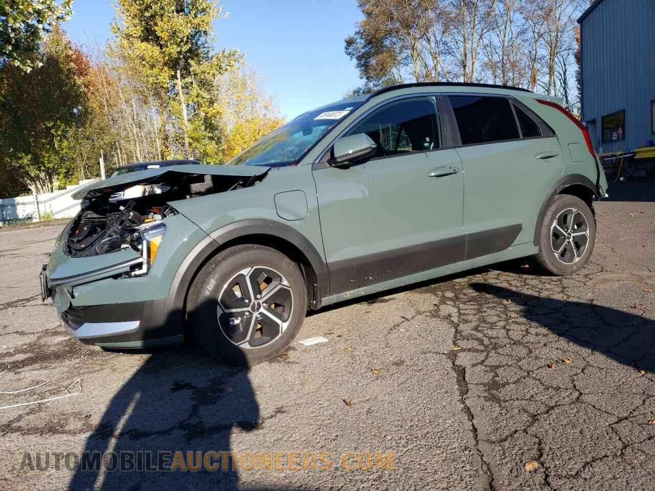 KNDCS3LF0P5111606 KIA NIRO 2023
