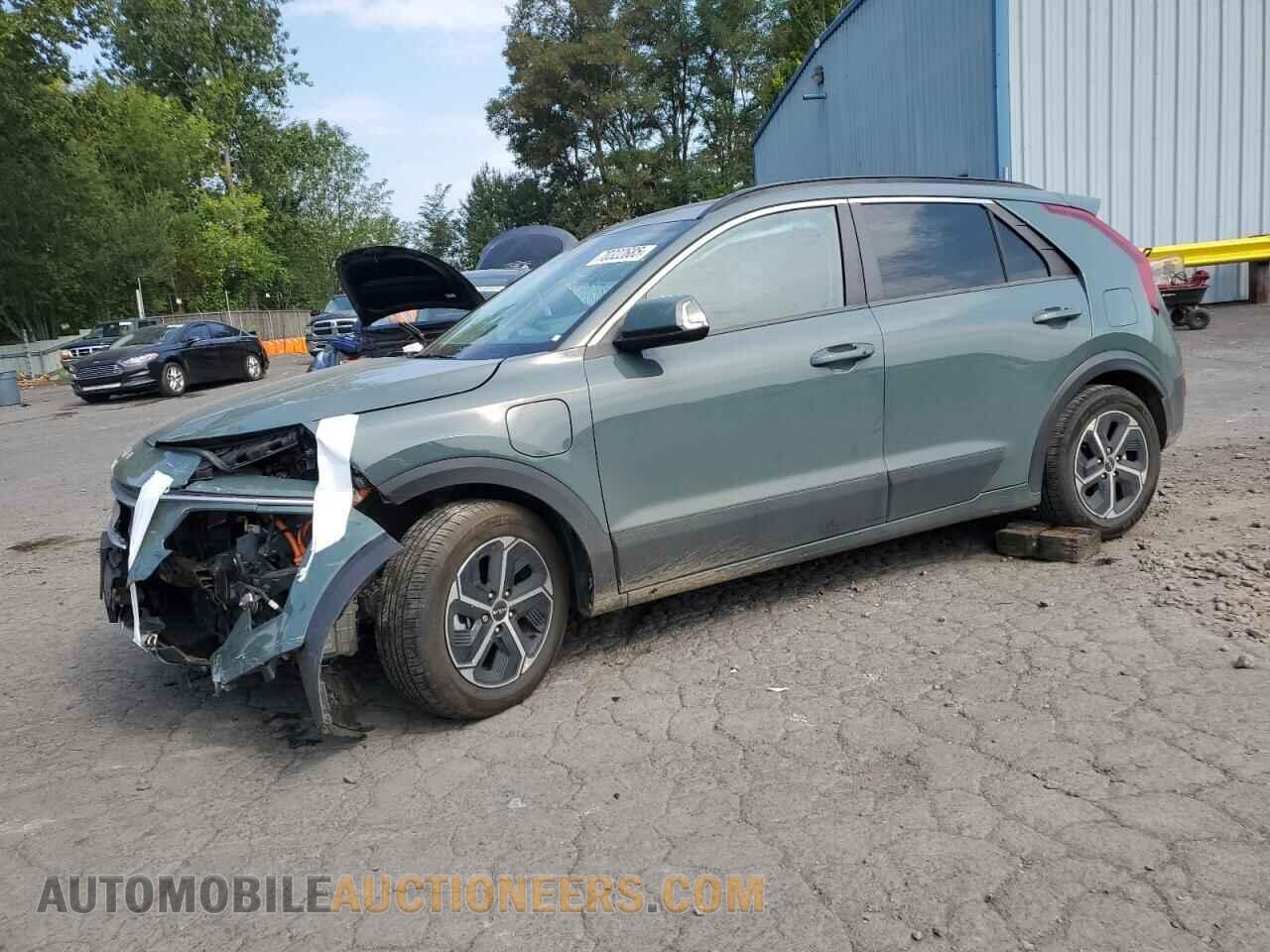KNDCS3LF6P5111948 KIA NIRO 2023