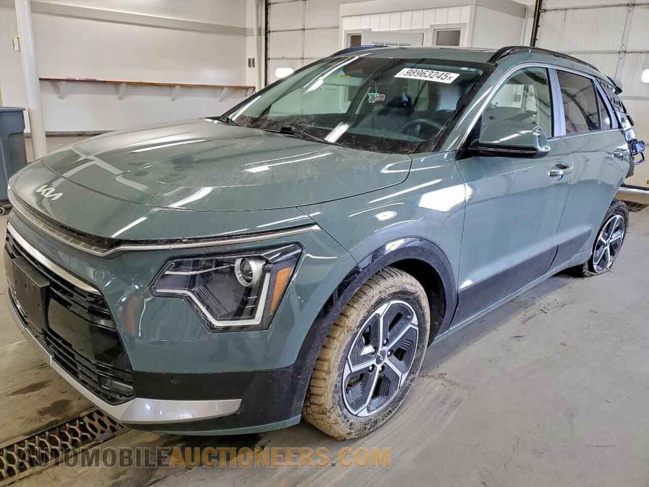 KNDCT3LE2P5114530 KIA NIRO SX 2023