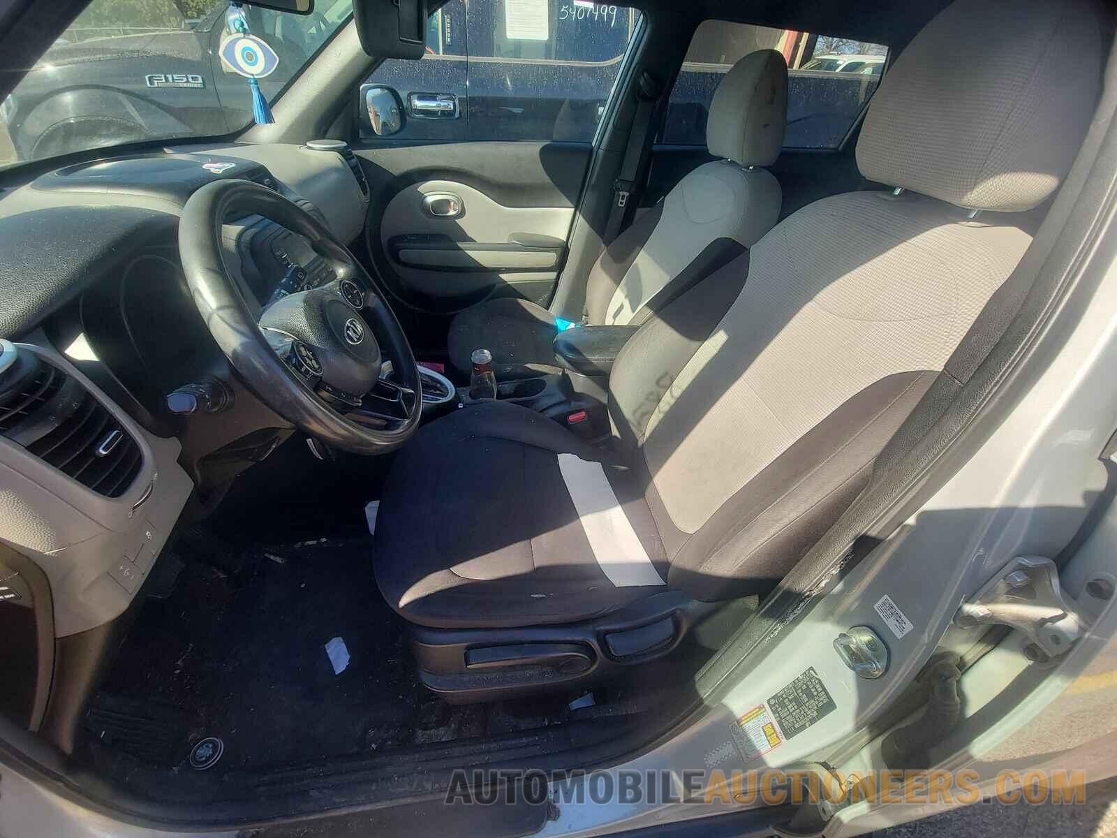KNDJN2A23G7871588 Kia Soul 2016