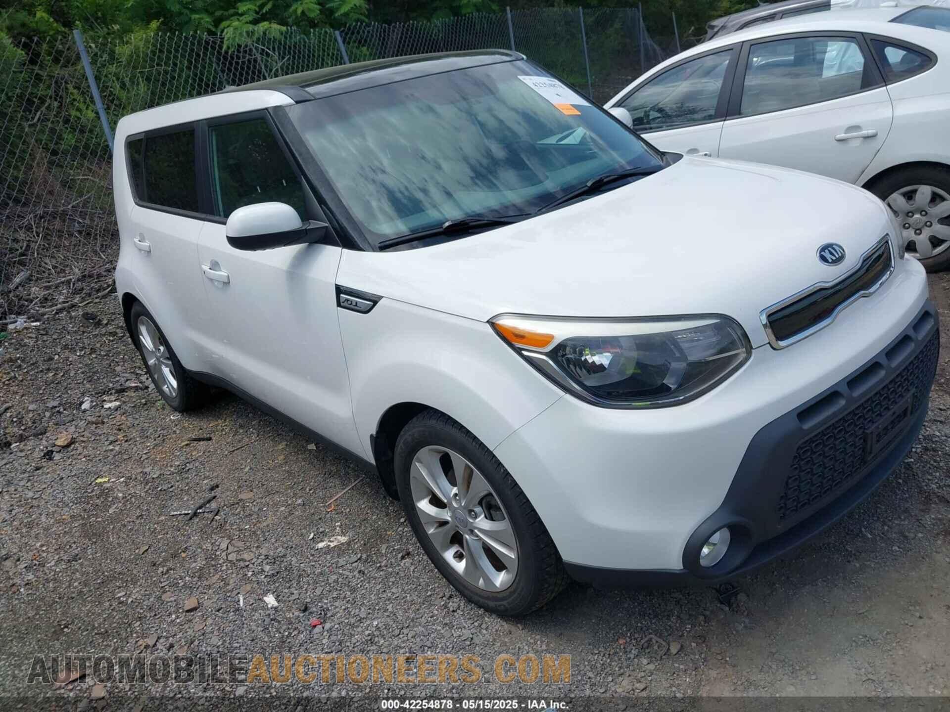 KNDJP3A56F7201848 KIA SOUL 2015