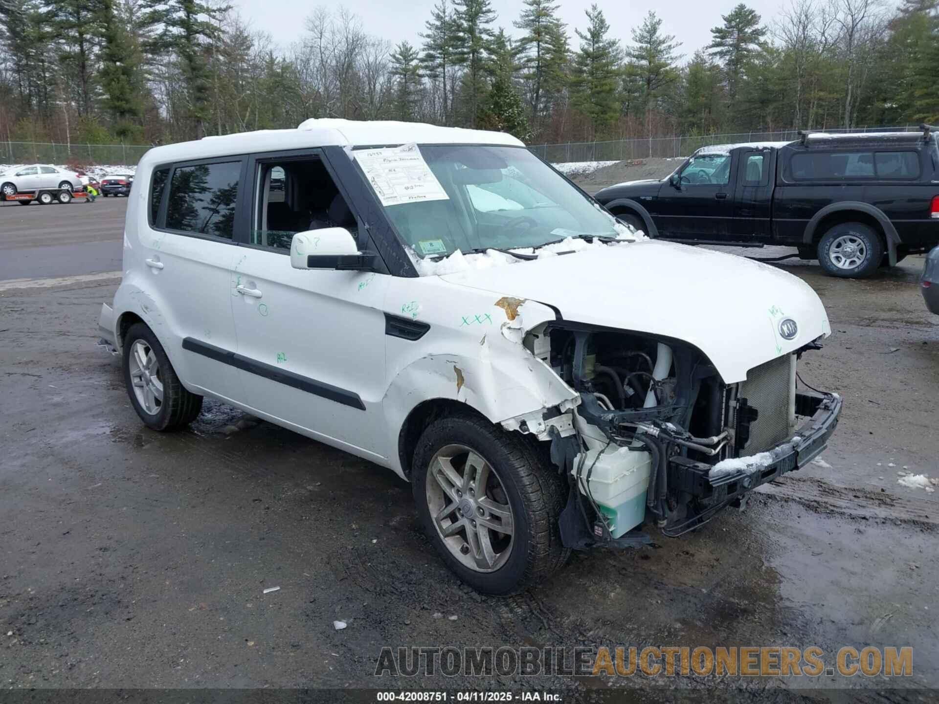 KNDJT2A21B7704953 KIA SOUL 2011