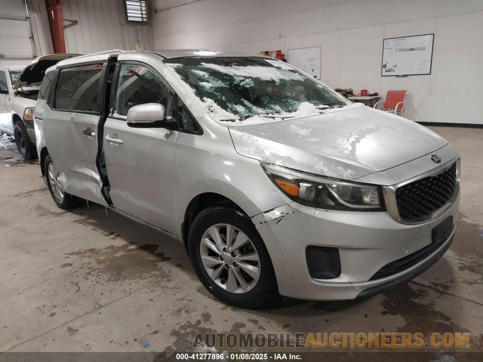 KNDMB5C10G6157578 KIA SEDONA 2016