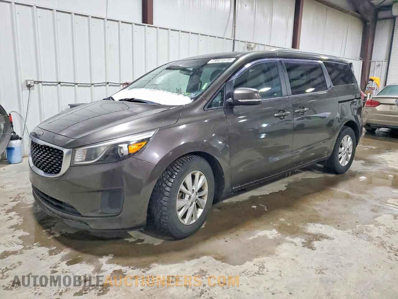 KNDMB5C18G6129348 KIA SEDONA 2016