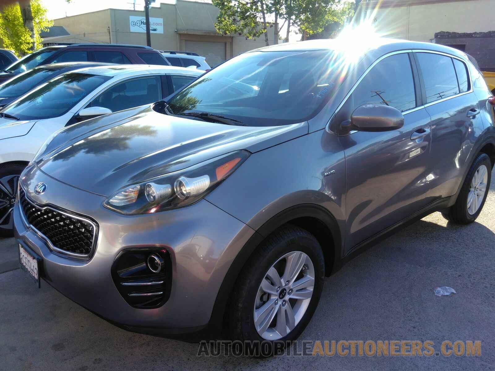 KNDPMCAC4H7120741 Kia Sportage 2017