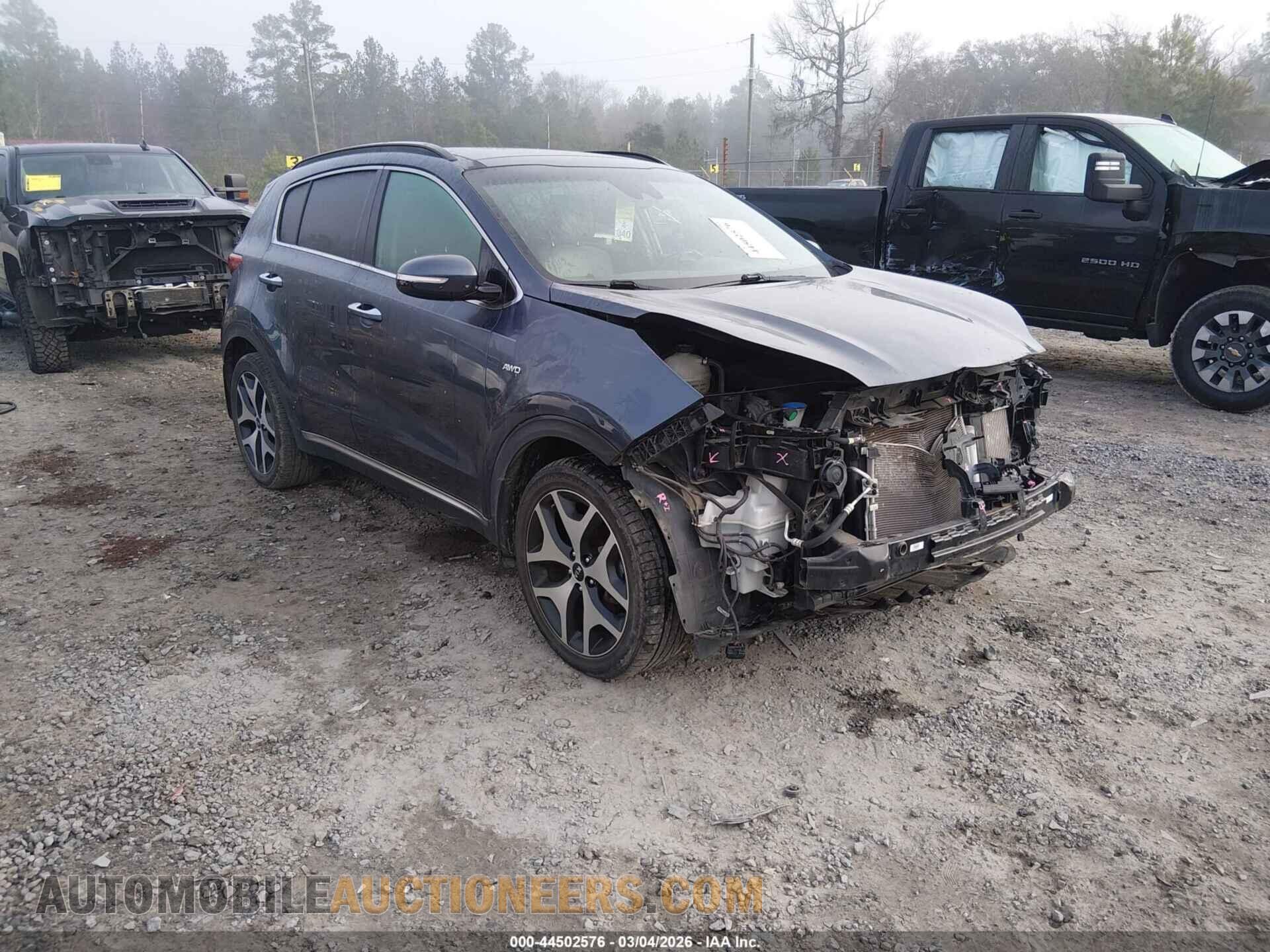 KNDPRCA61J7369726 KIA SPORTAGE 2018