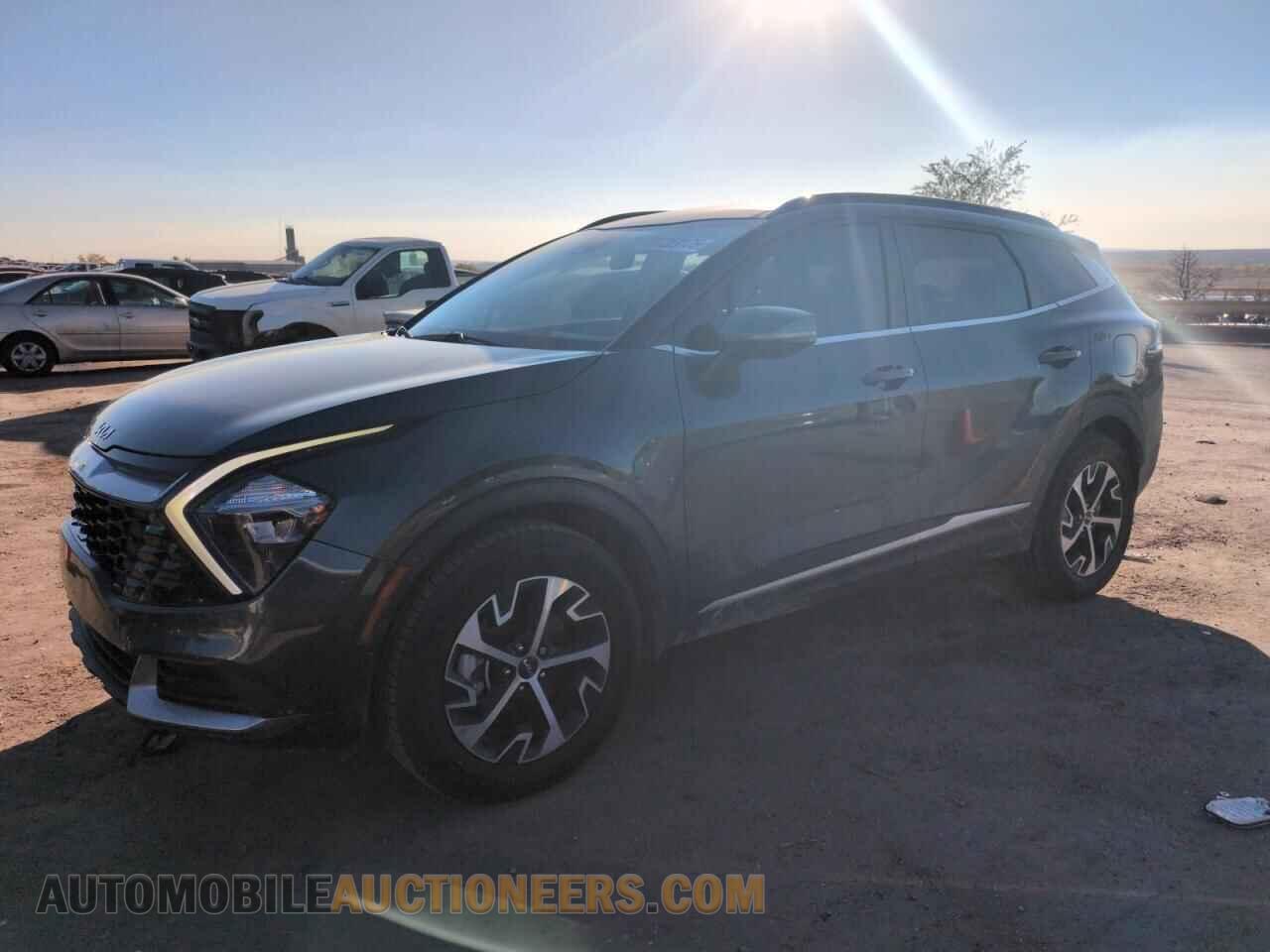 KNDPVCAGXP7044182 KIA SPORTAGE 2023
