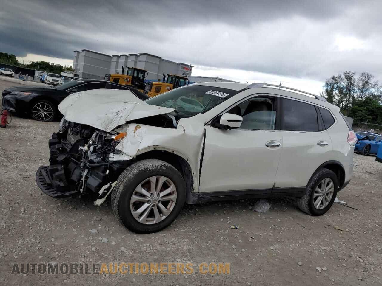 KNMAT2MT0GP618156 NISSAN ROGUE 2016