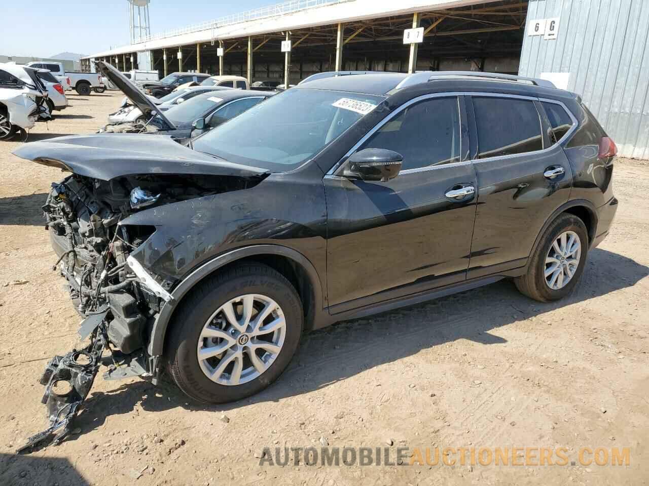 KNMAT2MT0JP548424 NISSAN ROGUE 2018