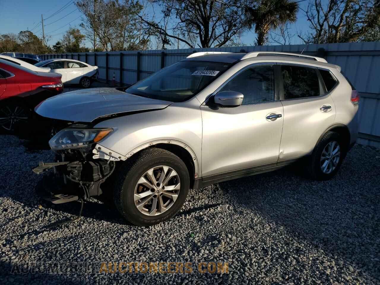 KNMAT2MT1FP552599 NISSAN ROGUE 2015