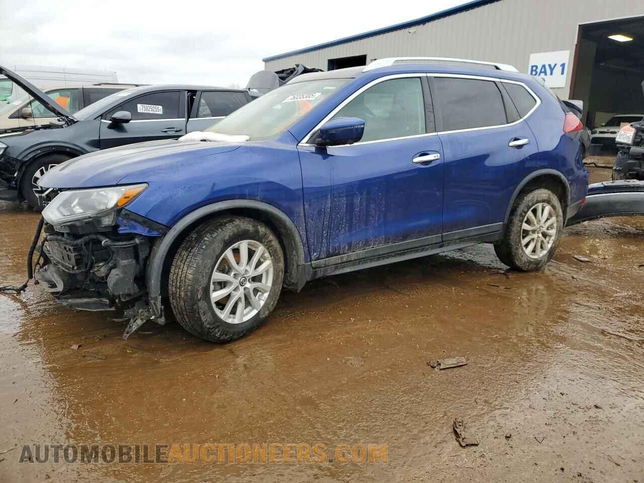 KNMAT2MT1JP574367 NISSAN ROGUE 2018