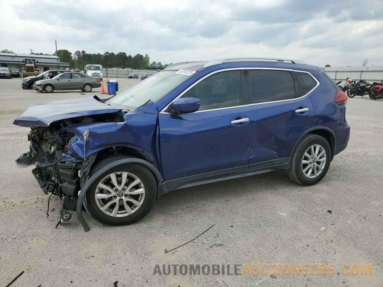 KNMAT2MT1JP608145 NISSAN ROGUE 2018