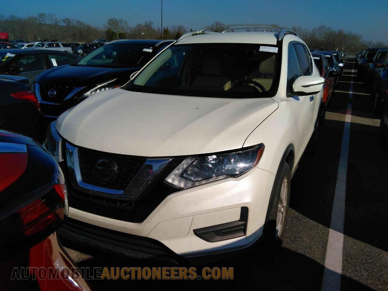 KNMAT2MT1LP504645 Nissan Rogue 2020