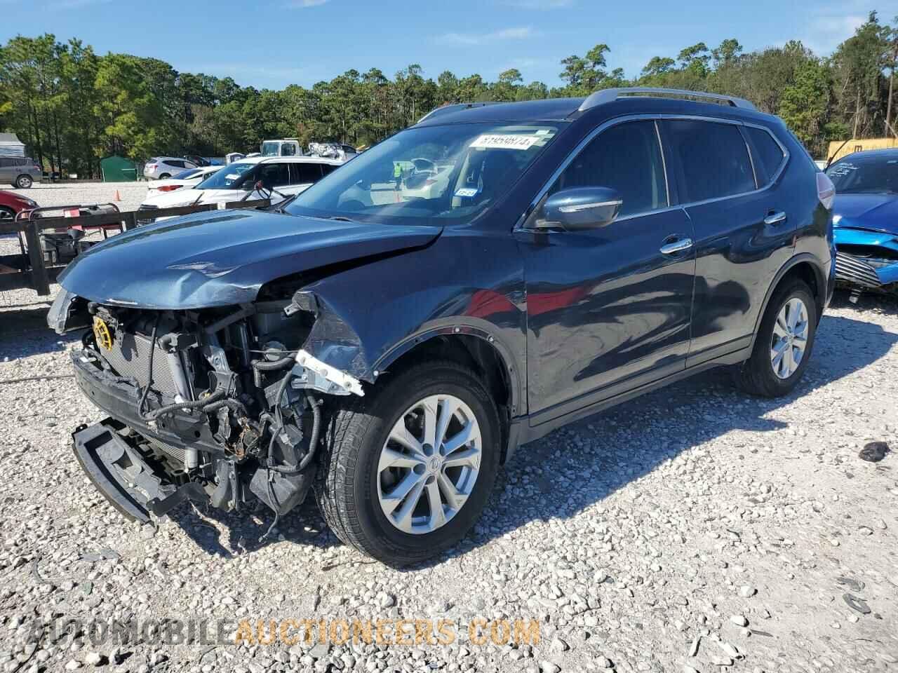KNMAT2MT2FP515660 NISSAN ROGUE 2015