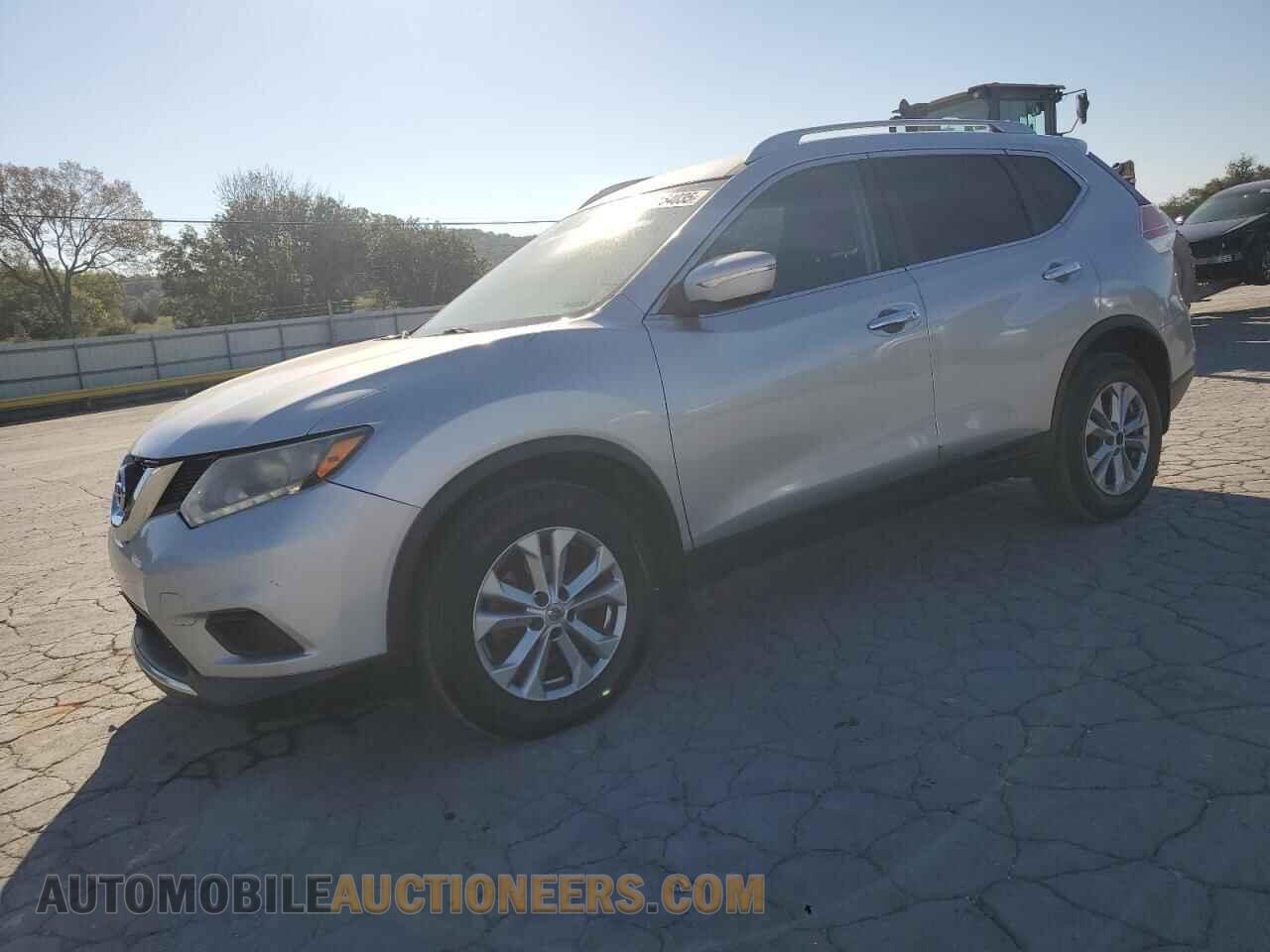 KNMAT2MT2FP575504 NISSAN ROGUE 2015