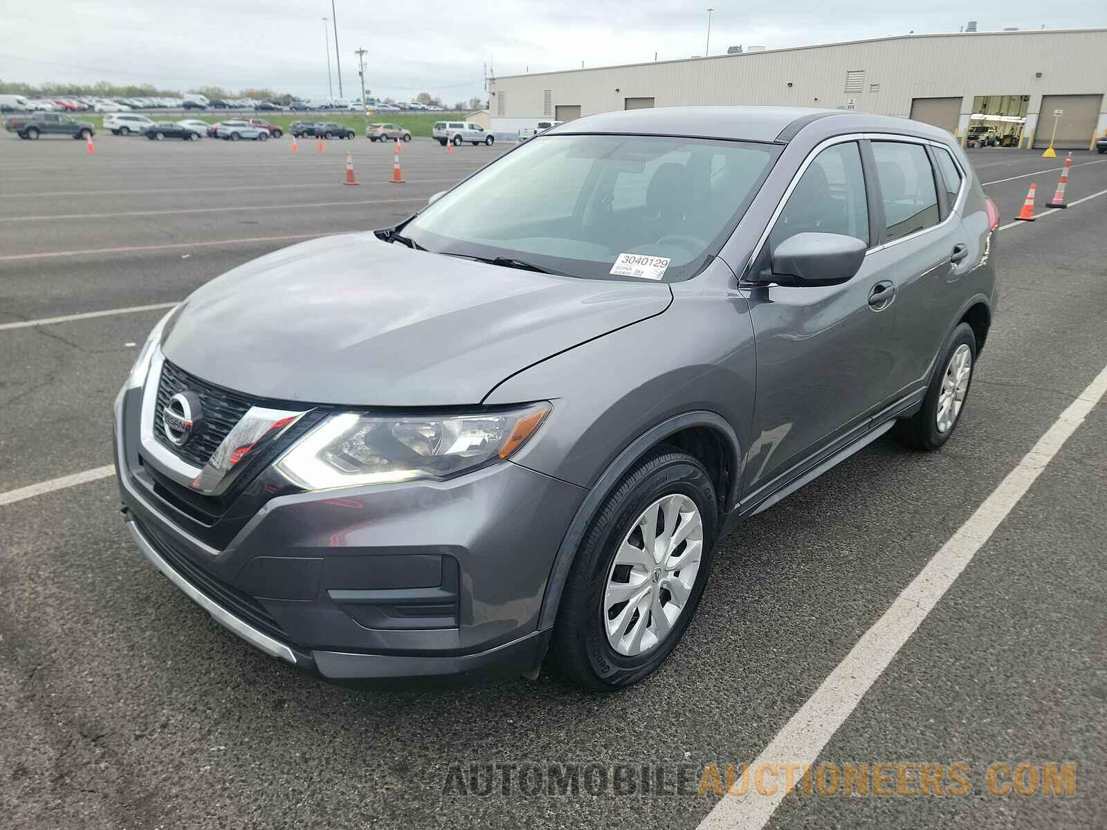 KNMAT2MT2HP564098 Nissan Rogue 2017